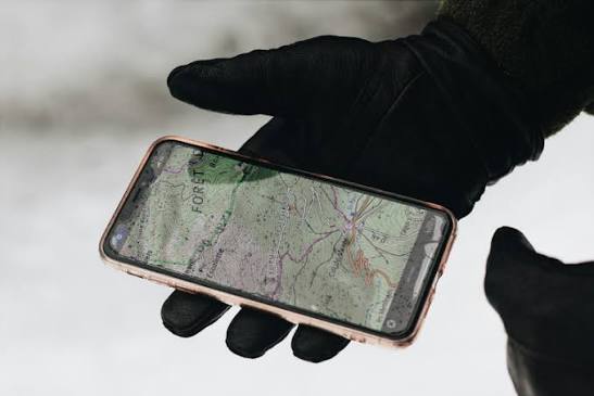 Is Your Phone Listening to You? The Disturbing Reality of Smartphone Data Tracking